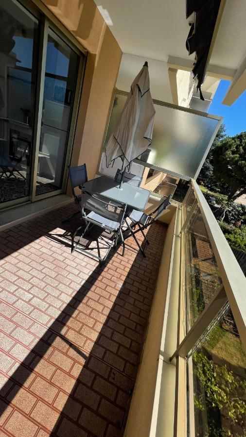 Appartement Cuba Nice Saint-Laurent-du-Var Εξωτερικό φωτογραφία